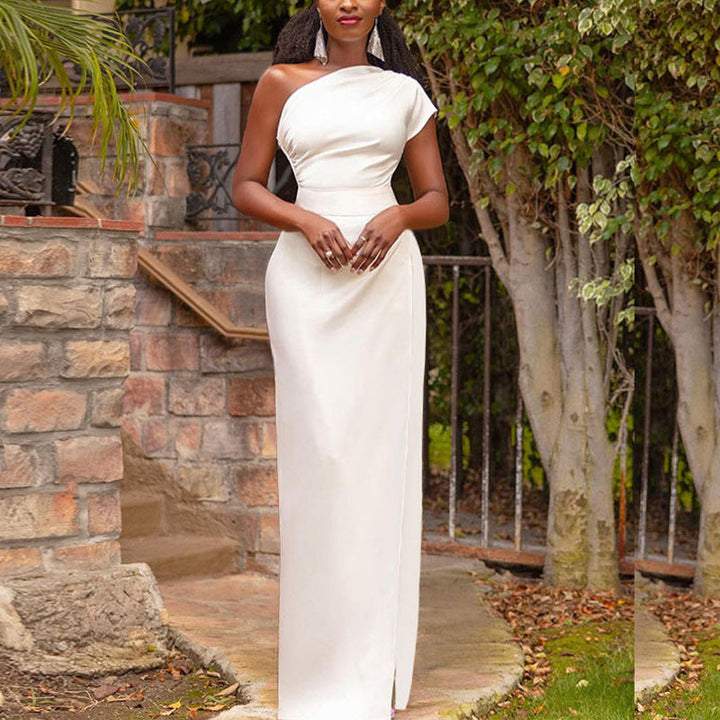 Tilda®️ | Elegantes asymmetrisches Abendkleid