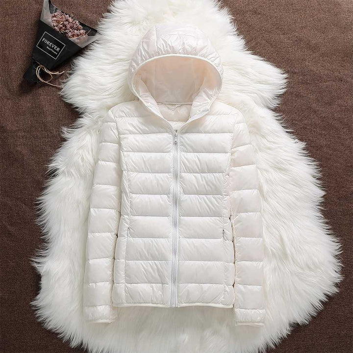 Klara™ – Neue wasserdichte Jacke mit weißer Entendaunenfüllung